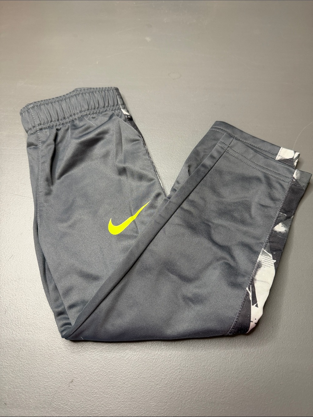 Nike Kids Gray Track Jacket & Pants Set with Neon Yellow Accents - Picture 6 of 8